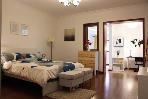 50平現(xiàn)代簡(jiǎn)約二居裝修效果案例與實(shí)景圖賞析